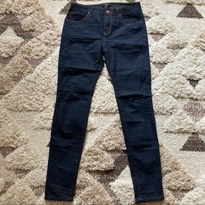 Forever 21 | Dark Wash High Waist Skinny Jeans | Size 29